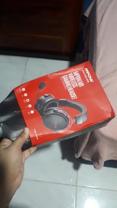 Mpow BH415 Air 2.4G Wireless Gaming Headset - Customer Photo From Sumbul Ali