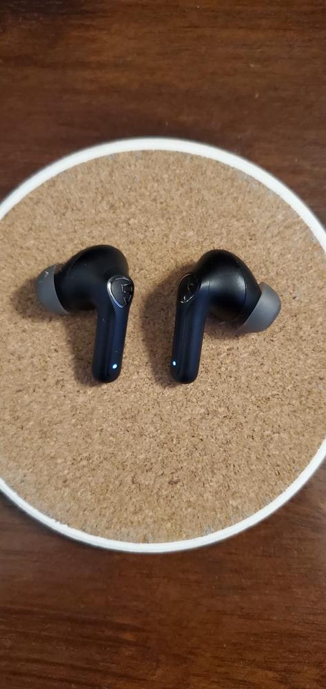 SoundPEATS Life Wireless Earbuds - Customer Photo From Nabeel Awan