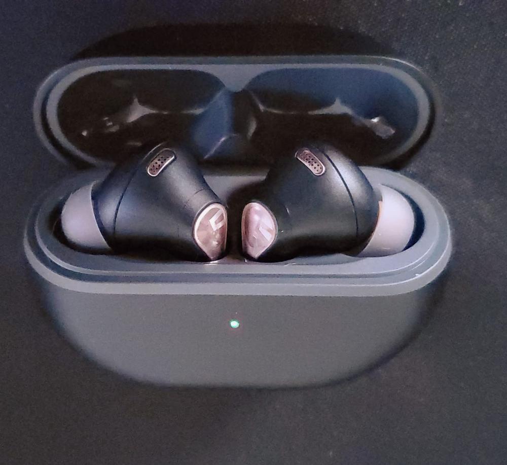 Soundpeats Capsule3 Pro Earbud - Customer Photo From Hameez Ali