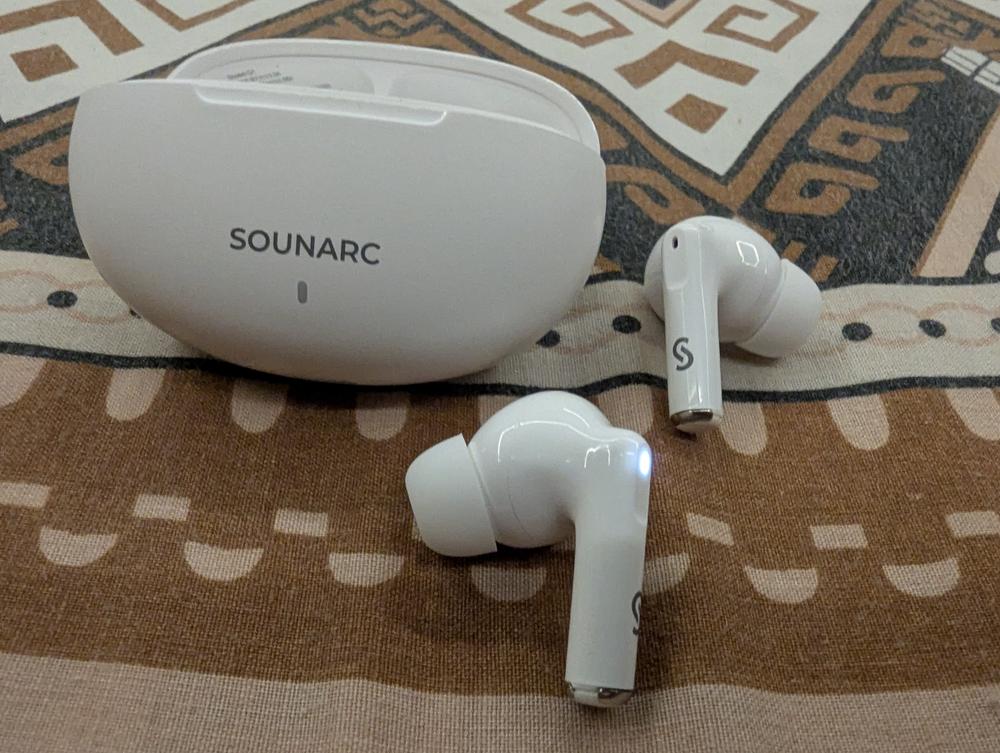 SOUNARC Q1  True Wireless Bluetooth Earphone, Quad mics Clear Call Earbuds, Shaking Bass AirPods, Touch Control - White - Customer Photo From Farhan Liaqat