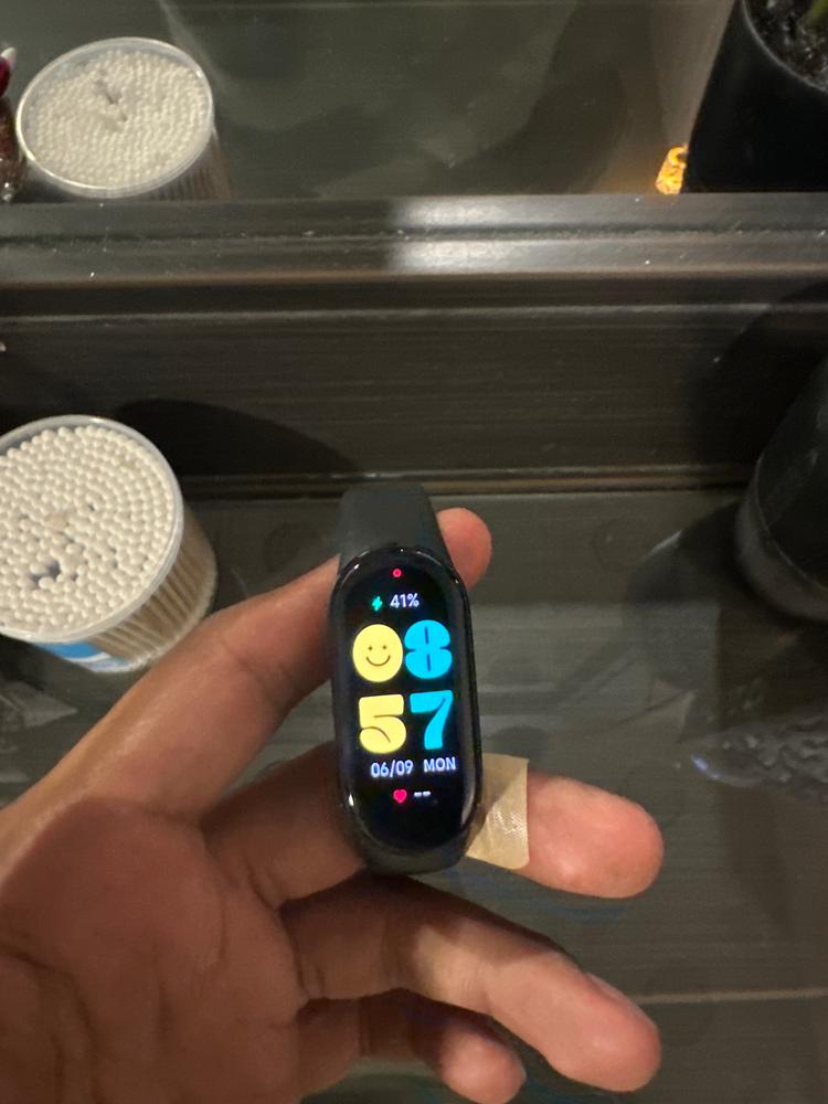 Xiaomi Mi Smart Band 9 Global Edition - Midnight Black - Customer Photo From Hammad Mahmood