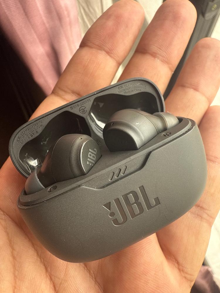 JBL Wave Beam, In-Ear Wireless Earbuds with IP54 and IPX2 Waterproofing and 32 Hours Battery - Black - Customer Photo From Yasir Ali