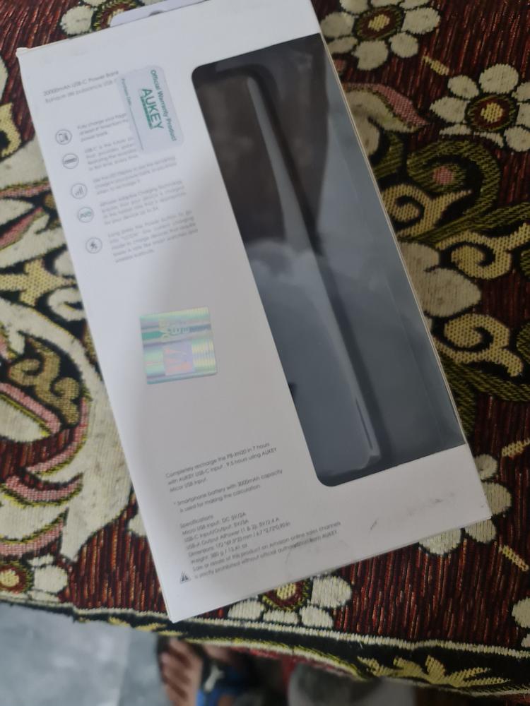 Aukey 20,000mAh USB C Power Bank (Black) - PB-XN20 - Customer Photo From Hadia Hannan