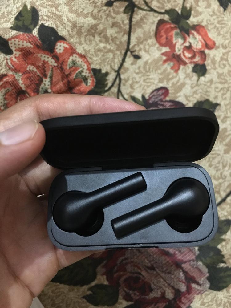 QCY T5S True Wireless Bluetooth Headset - Customer Photo From Aqib Mushtaq