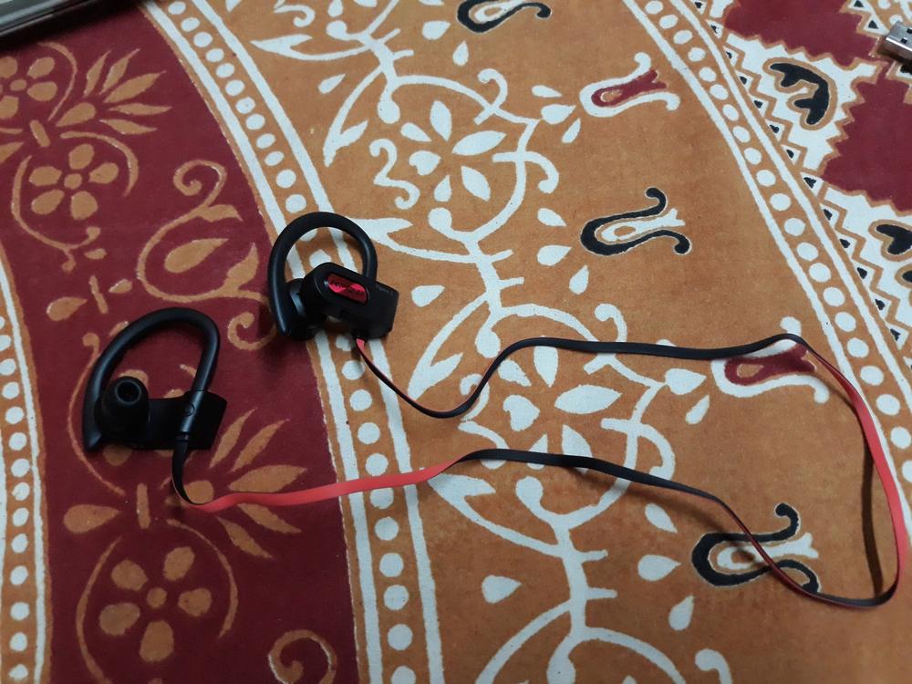 Mpow Flame S Bluetooth Headphones Sports with aptX-HD, Bass+,CVC 8.0 Noise Cancelling Mic- Red - Customer Photo From Syed Hamza Bin Jawad