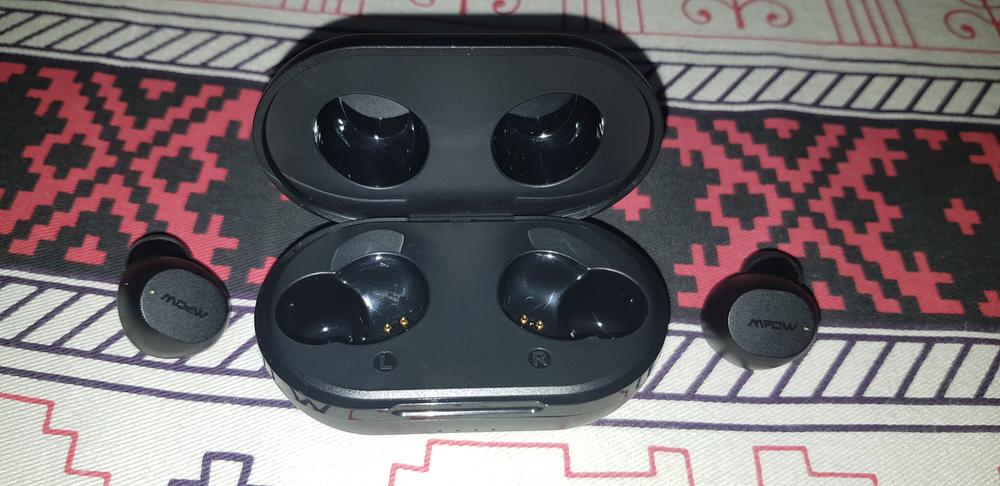 Mpow M12 Bluetooth 5.0 Wireless Earbuds with Wireless Charging Case IPX8 Waterproof TWS Earbuds - Customer Photo From Muhammad Zain Ul Abdin