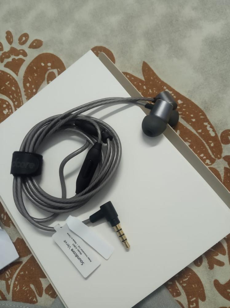 Anker Soundbuds Verve BuiltIn Microphone Black/Gray  A3801YF2 - Customer Photo From Muhammad Shuja