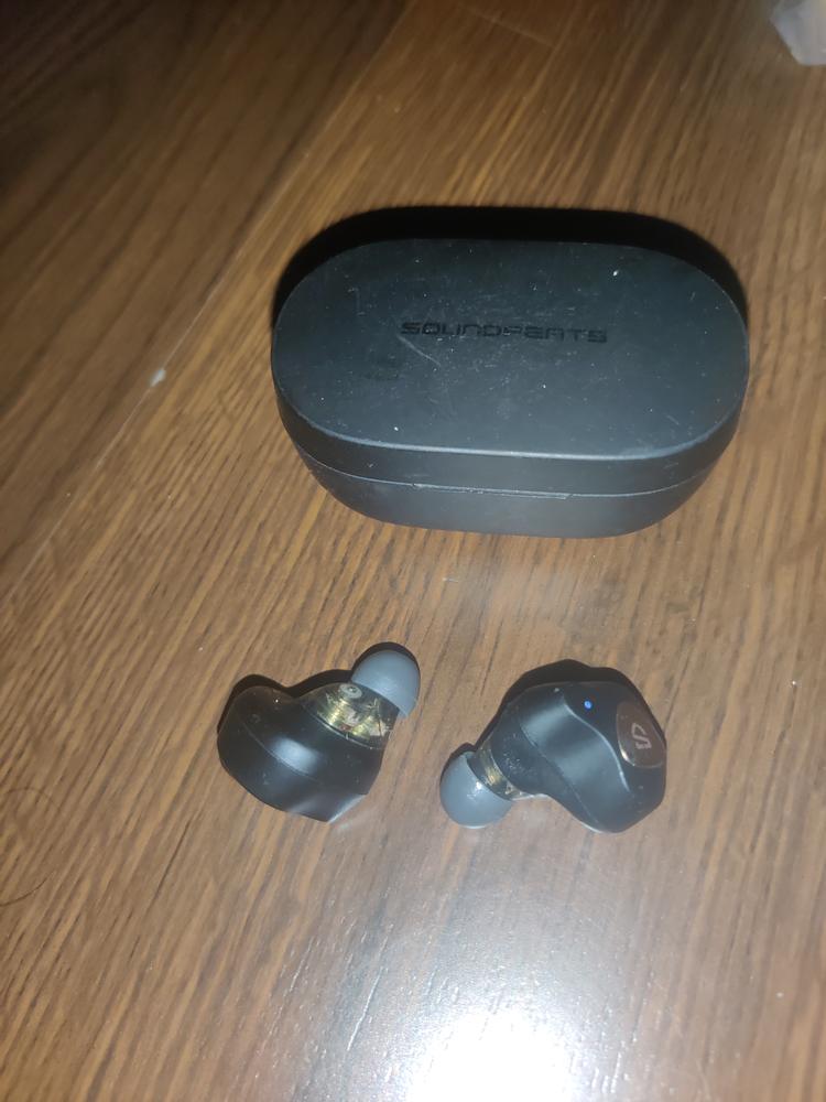 SoundPEATS Truengine 3 SE True Wireless Earbuds Bluetooth Dual Mic V2.0 aptX Dual Dynamic Drivers - Customer Photo From Salamat Ali