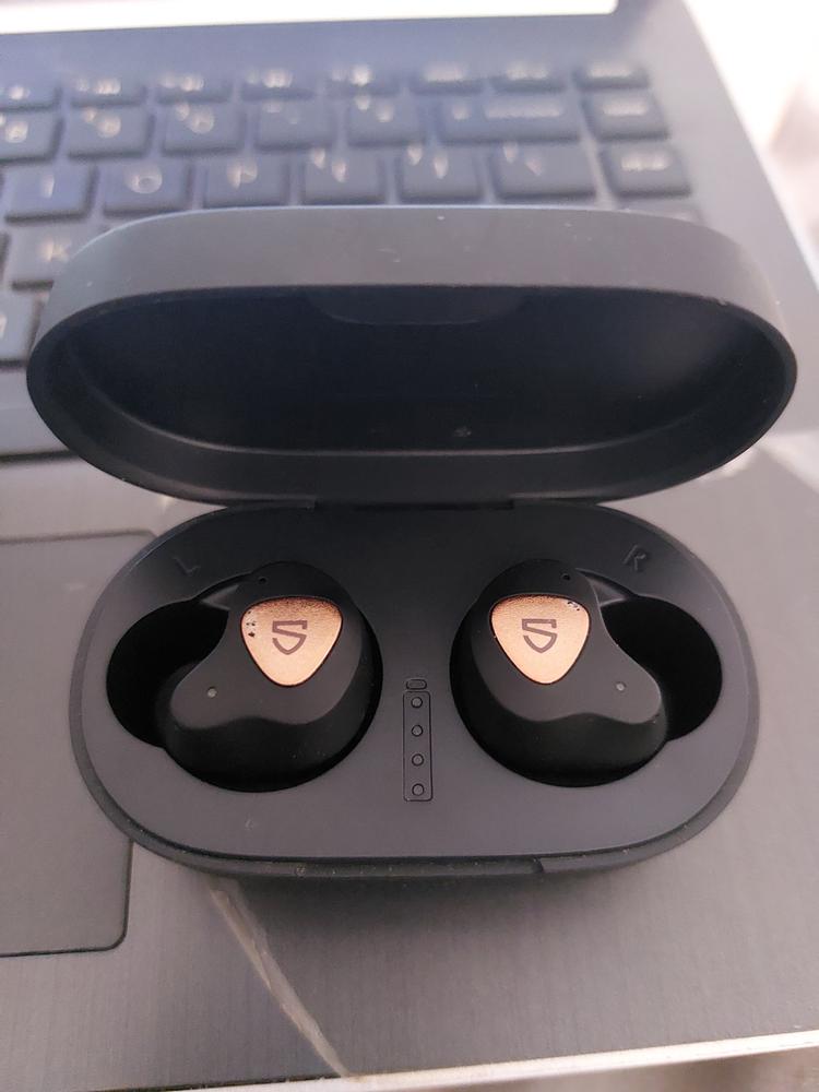 SoundPEATS Truengine 3 SE True Wireless Earbuds Bluetooth Dual Mic V2.0 aptX Dual Dynamic Drivers - Customer Photo From Mahnoor Sohail