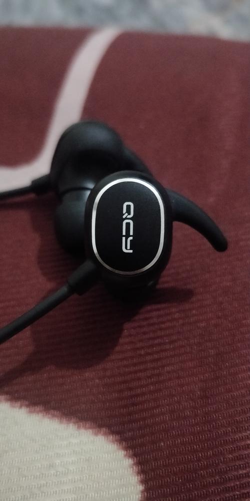 QCY QY19 Black 2019 version Bluetooth 5.0 - Customer Photo From Usama