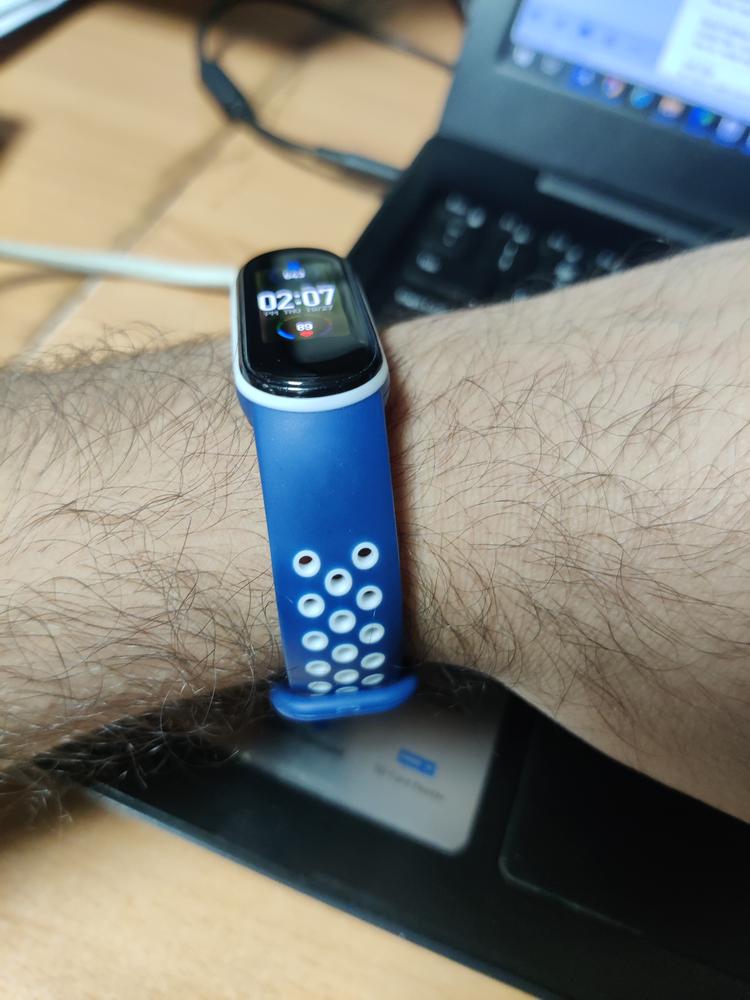 Xiaomi Mi Band 5/6 Breathable Replacement Strap, Silicone Anti-sweat Replacement Wrist Strap for MiBand 5 - Midnight Blue/ White - Customer Photo From Haseeb Khan