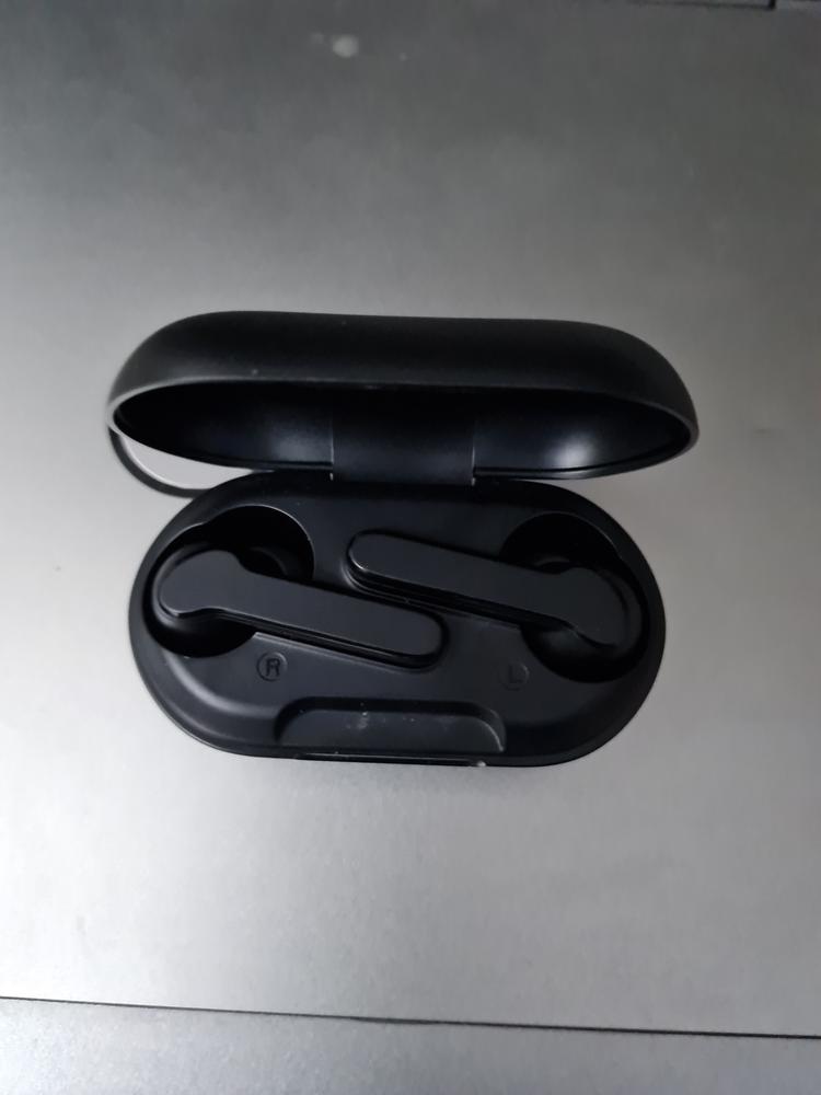 Mpow MBits S True Wireless Earbuds w/Mic,CVC8.0 Noise Cancelling Headphones,Bluetooth5.0 Earphones w/Charging Case,Deep Bass,IPX8 Waterproof,35H Playtime,Touch Control,Single/Twin Mode – MPBH481AB - Customer Photo From Umair Ali Bhatti