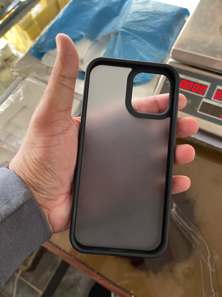 TORRAS iPhone 12 Pro Max Guardian Series - Black (X002L1R6A9) - Customer Photo From Waqas Ahmad