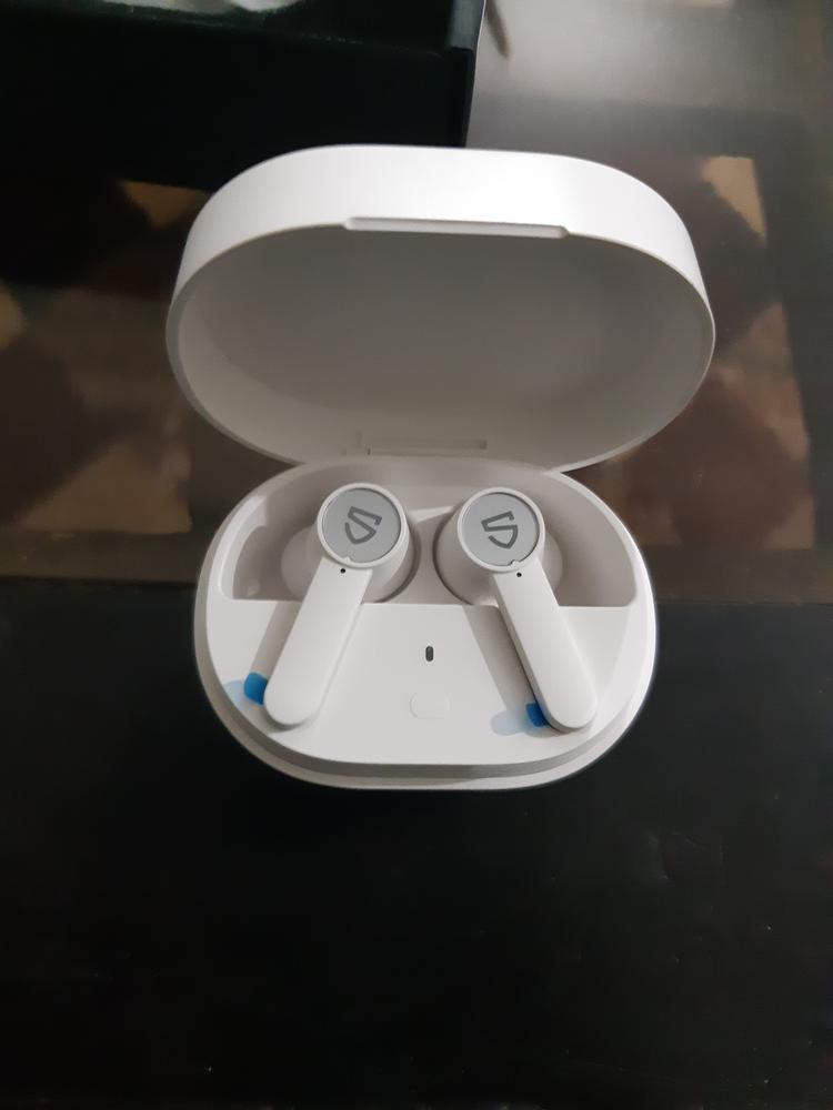 SOUNDPEATS Q True Wireless Earphones Bluetooth 5.0 Wireless Earbuds in-Ear Wireless Charging Headphones with 4-Mic 10mm Driver Touch Control 7Hrs Playtime USB-C Charge - Customer Photo From Umer Zaman Khan