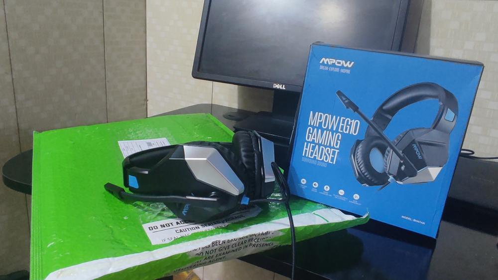 Mpow EG10 Gaming Headset for PS4,PS5,PC,Xbox One,Switch -7.1 Surround Sound Headset with Microphone,Noise Cancelling,LED Light,Soft Earmuffs,Gaming Headphone with Mic for PC Headset - Customer Photo From Bilal Shafique