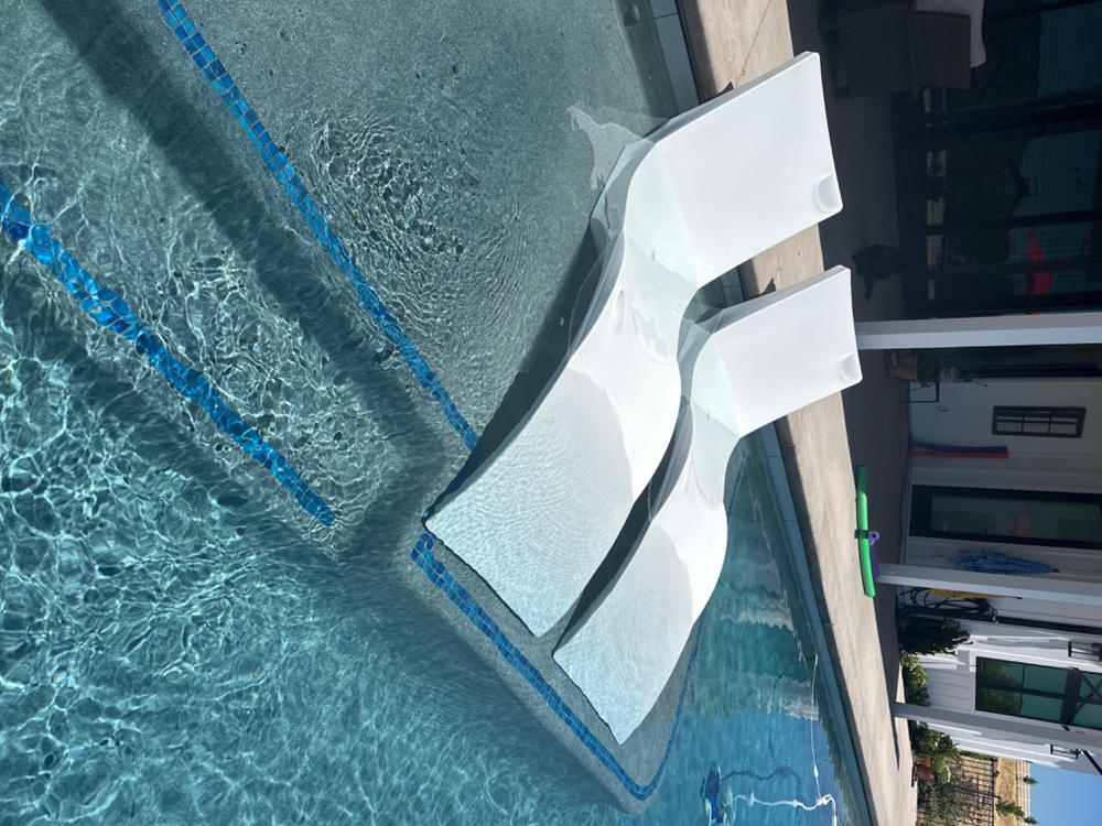 Tanning chair with discount water