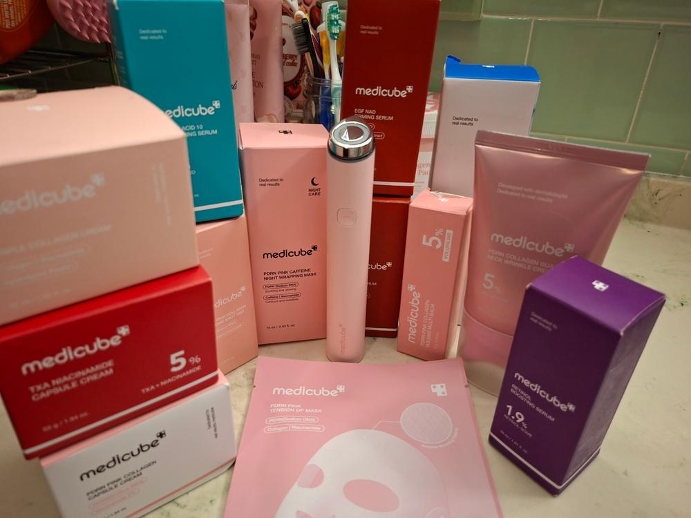 medicube Mini Booster Pro Plus | 3-in-1 Korean Facial Device