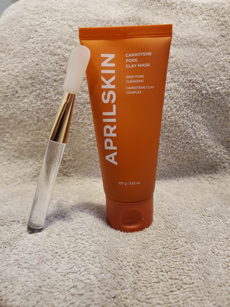 Carrotene IPMP™ Quick Dry Pore Tightening Clay Mask - Customer Photo From Catalina