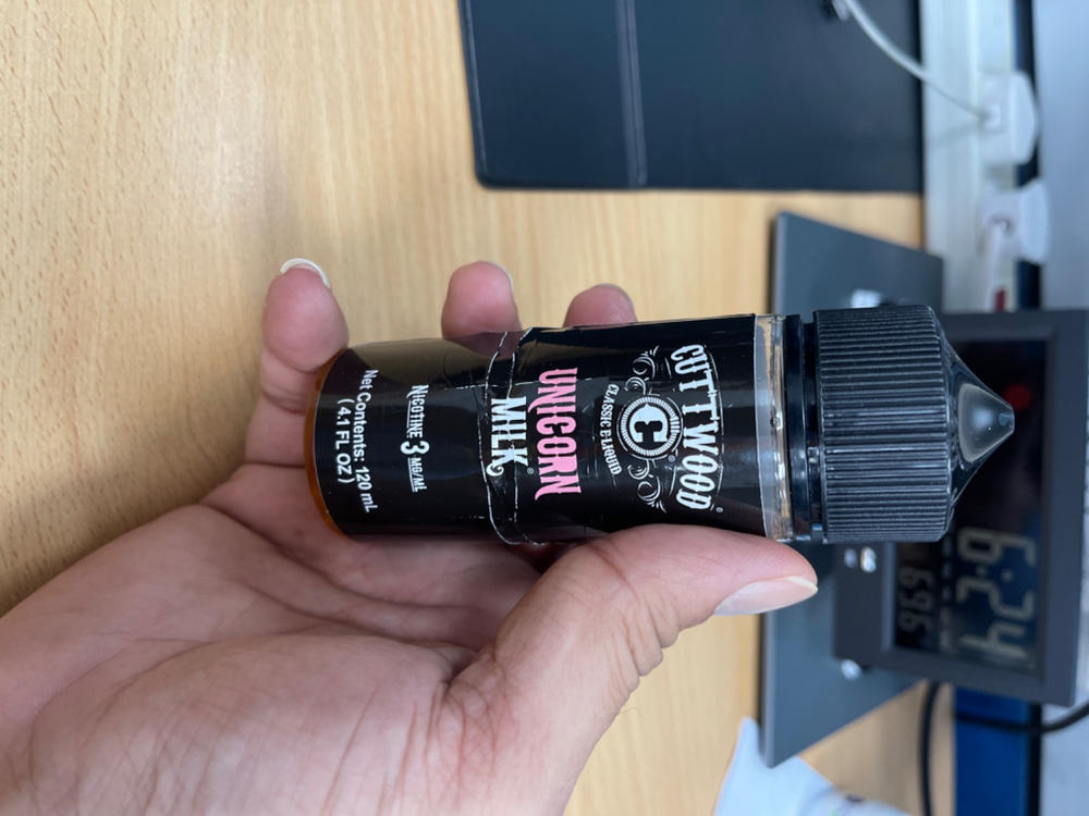 elf bar vape uk Unicorn Milk by Cuttwood 120mL/60mL main image 0