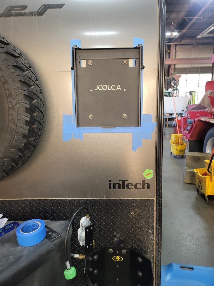 Quick-Release HOTTAP Bracket - Customer Photo From Brenda Brown