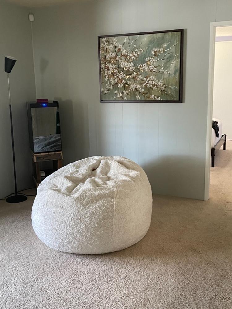 Bean Bag - Queen - Faux Fur - Customer Photo From Jackie Holsome