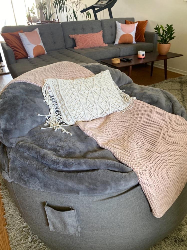 Full Cover - NEST Bunny Fur w/ Pillow - Customer Photo From Ashley Carney
