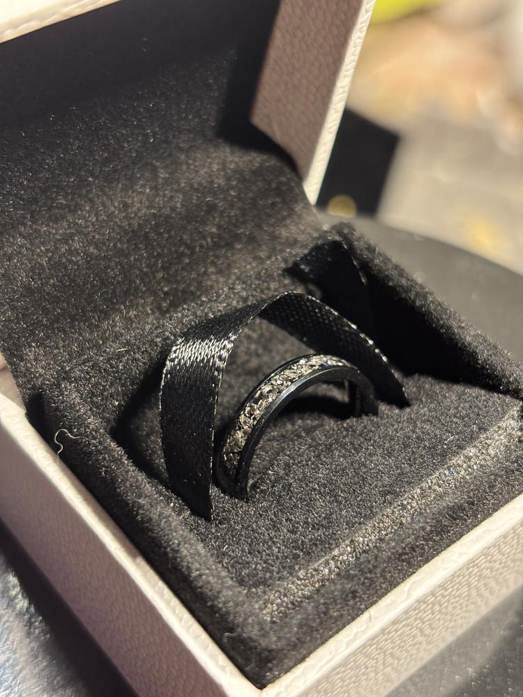 Black Titanium Ring 'Hoku' [4mm width] Gibeon Meteorite