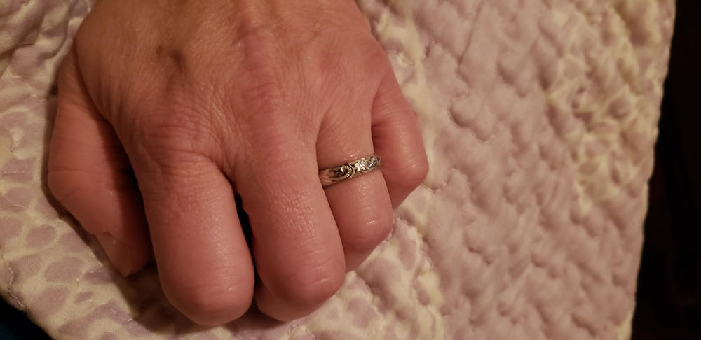 Sterling Silver Hawaiian Jewelry Couple/Wedding Ring Set with Koa Wood Inlay - 4 & 6mm Width, Flat Style, Standard Fitment - Customer Photo From Cynthia Kirkhart