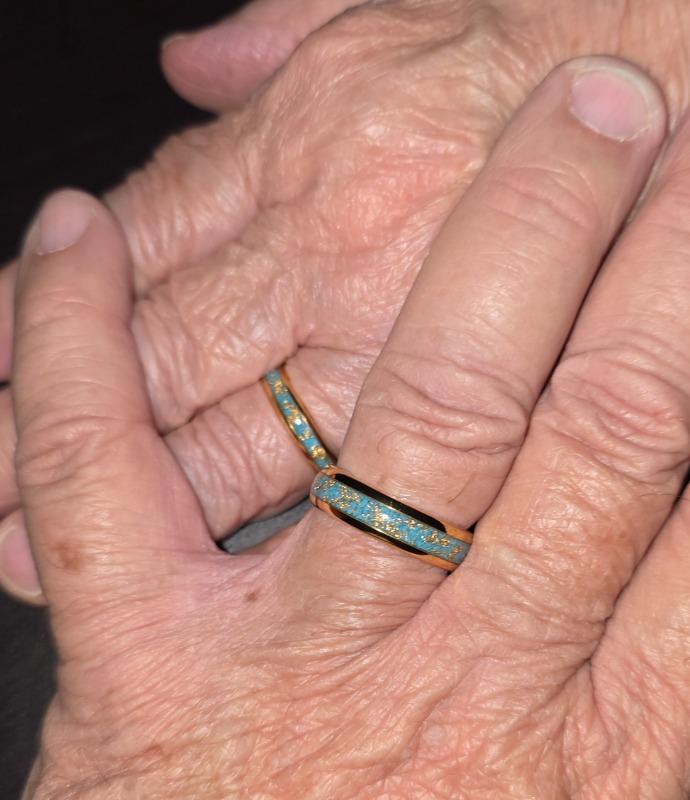 Pair Ring Set) Tungsten Carbide [4&6mm] Turquoise & Gold Flake