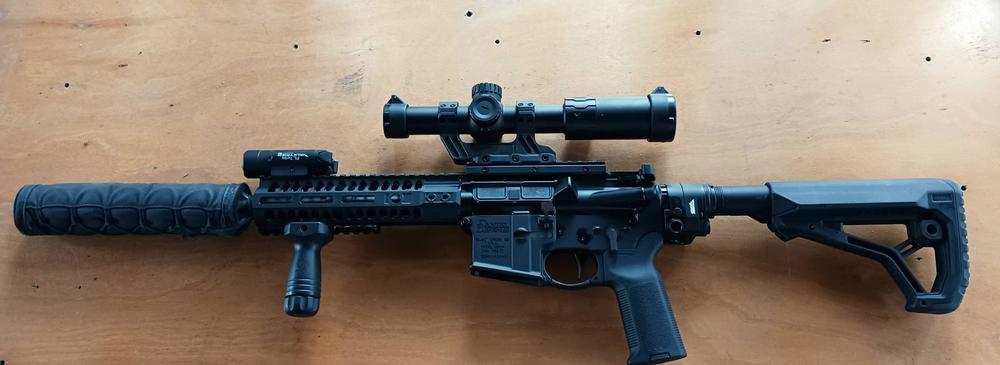 Panzer 1-6x24 First Focal Plane LPVO Series