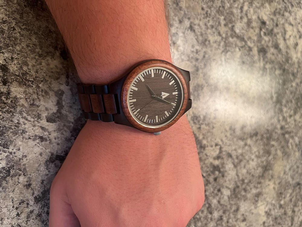 Classic Ebony Walnut Theo - Customer Photo From Reinhart Blignaut