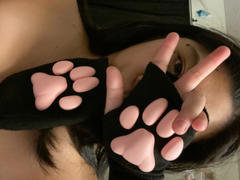 ToeBeanies PREORDER SET OF ToeBeanies Pink Kitten Pawpads on Black Mittens + Just the Beans DIY Kit Review