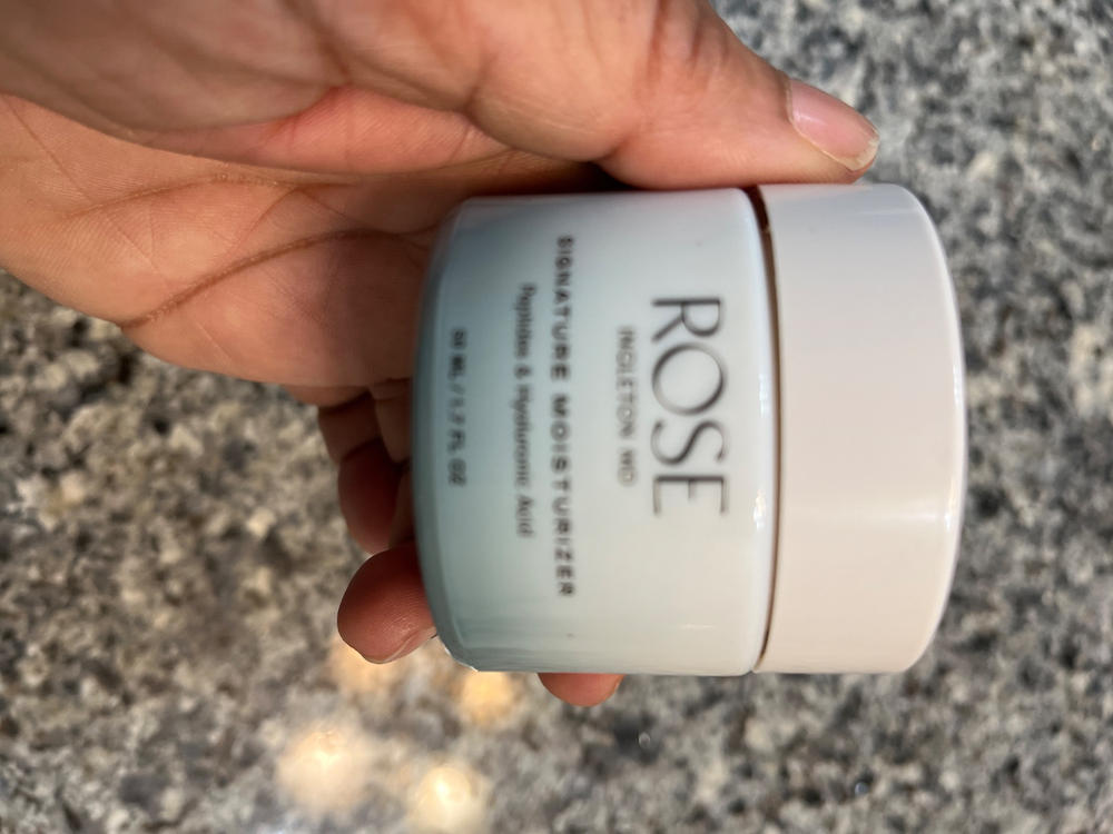 Signature Moisturizer - Customer Photo From Deborah Carty