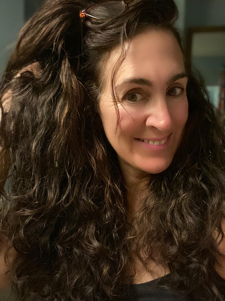 Curl Refresher Day After Spray - Customer Photo From Lynn