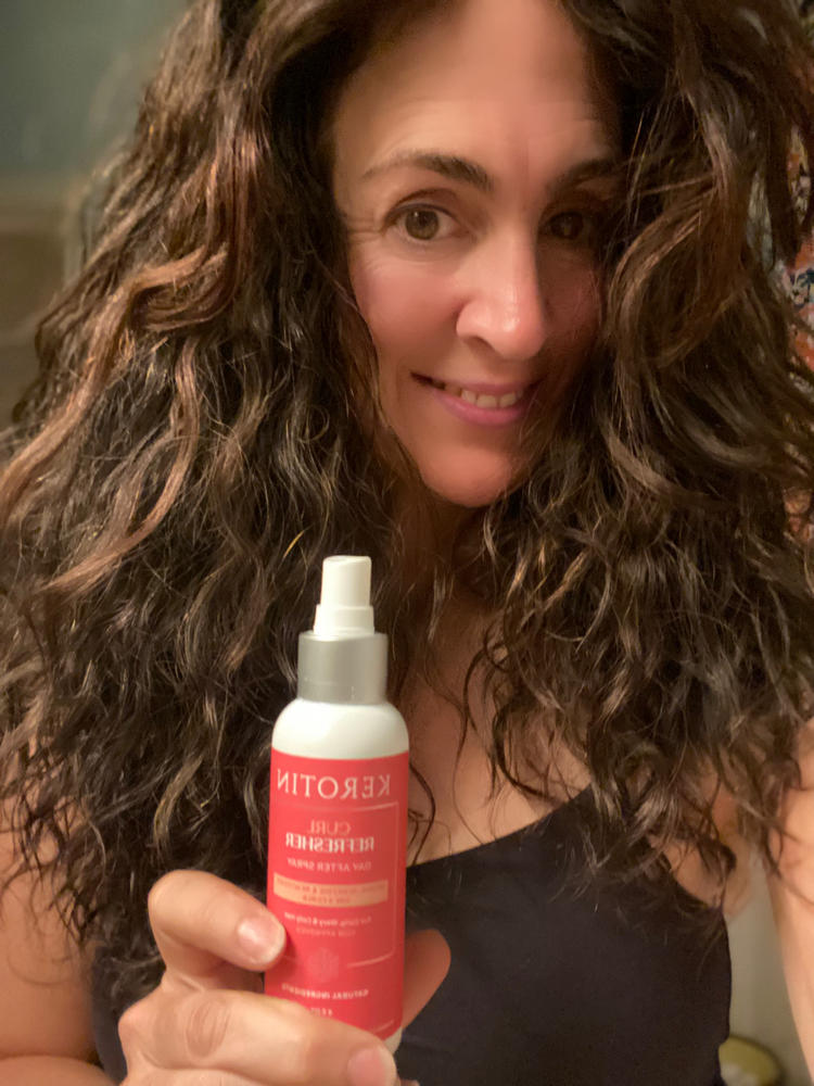 Curl Refresher Day After Spray - Customer Photo From Lynn