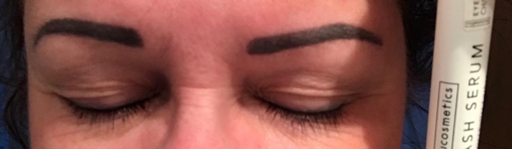 EYELASH SERUM STRONG - Bestseller Wimpernserum - Customer Photo From Lydia Schwarzenbrunner