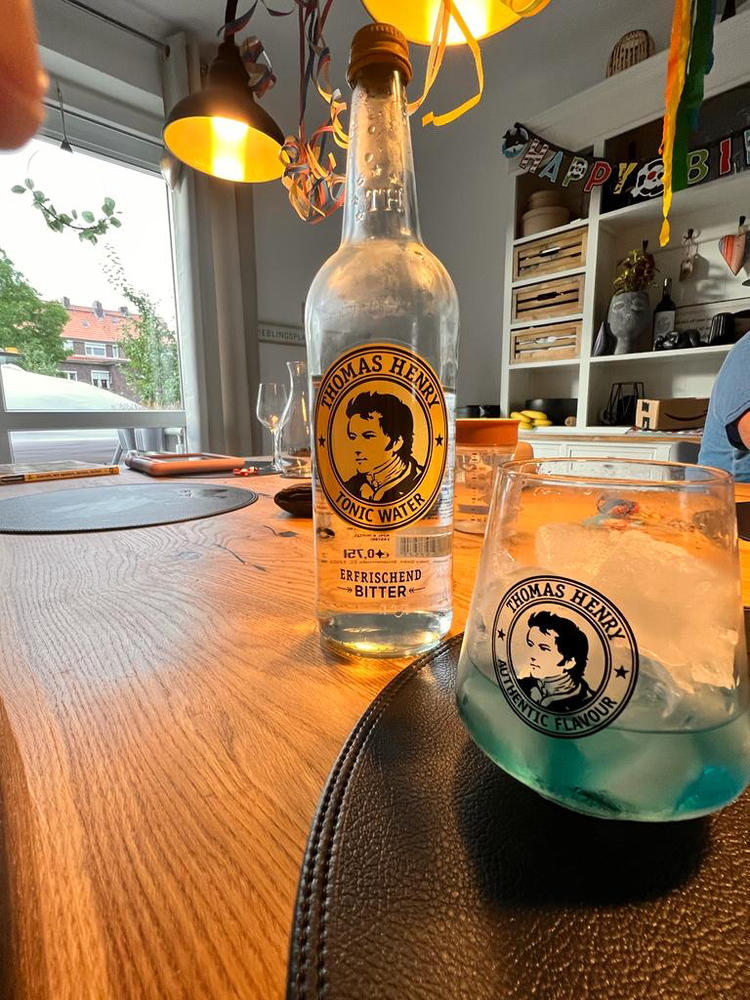 Simsala Gin® by Flaschenpost Gin - Magic Edition mit Farbwechsel - Pflaume & Lavendel - Customer Photo From Stephanie Dunker