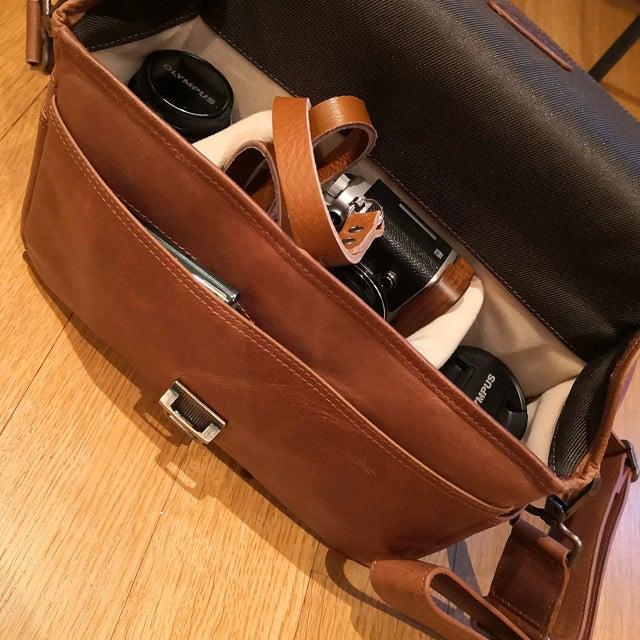MegaGear Torres Genuine Leather Camera Messenger Bag for Mirrorless, Instant and DSLR Cameras - Customer Photo From Konrad