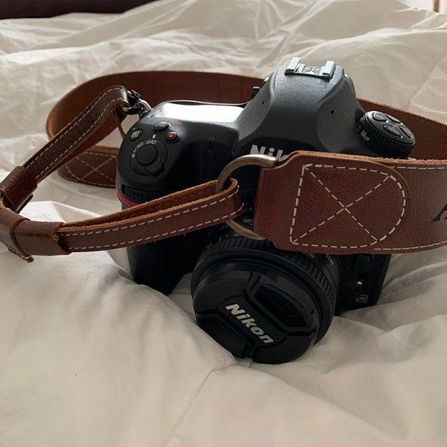 MegaGear Sierra Series Genuine Leather Shoulder or Neck Strap for All Cameras - Customer Photo From Agnieszka