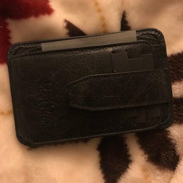 Otto Angelino Italian Leather Minimalist Men Wallet - Slim, Credit Card Holder - Zippered Coin Slot - RFID Blocking - Customer Photo From Camryn