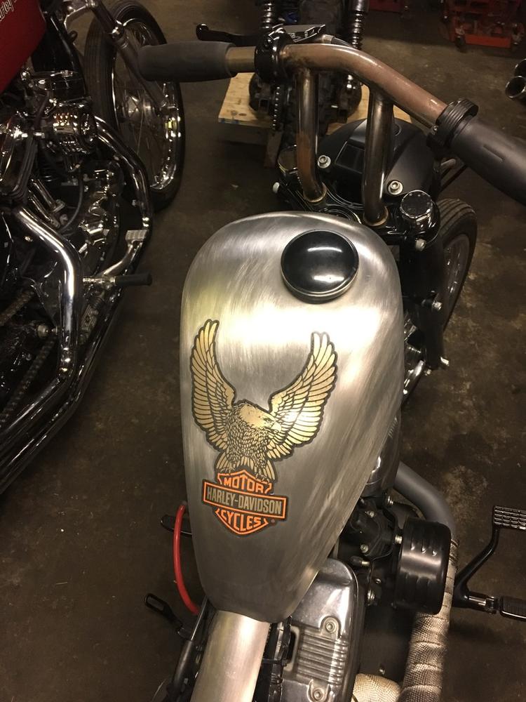 Cycle Standard Frisco Mount 2007-2022 EFI Sportster Gas Tank - Standard  Width - 2.5 gallon – Lowbrow Customs