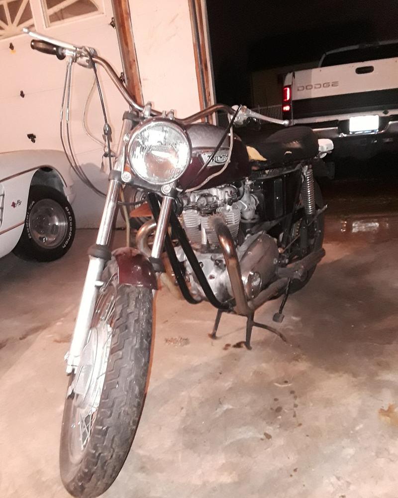 Triumph Reproduction Handlebars - 7/8 inch Western Bend - Customer Photo From Filippo P.