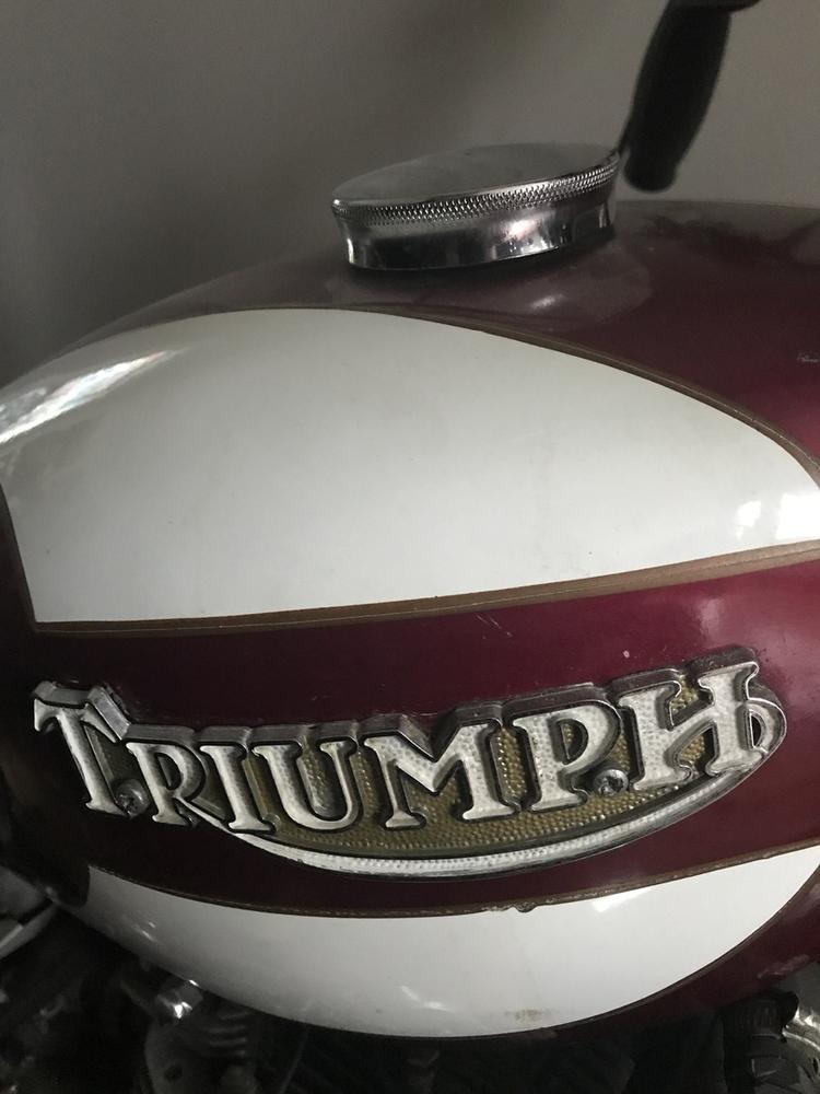 Electronic Ignition for Triumph and BSA Motorcycles 500 / 650 / 750 c.c.- Kit 00052 - Customer Photo From John C.