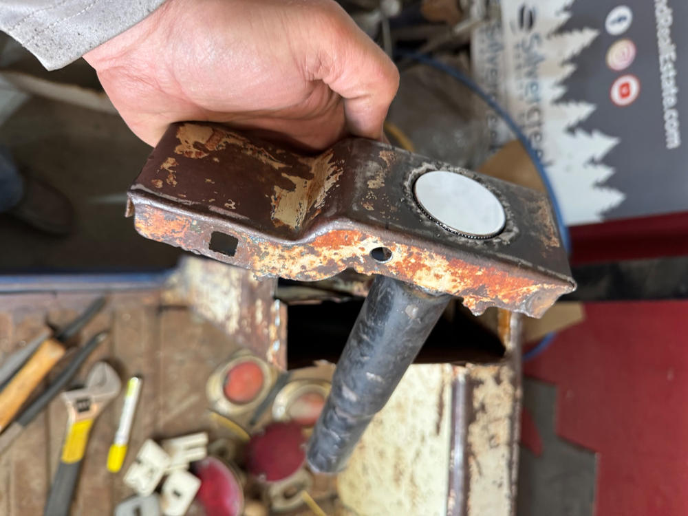 Custom Small Flush Mount Pop-Up Gas Cap and Weld In Bung - Customer Photo From Jonathon Finney (jonathofinne0)