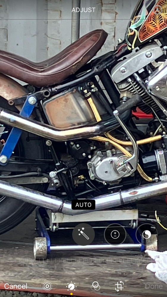 Bolt-On Horseshoe Oil Tank for 1965+ Harley Four-Speed Swingarm Frames - Customer Photo From Dontea Escalante