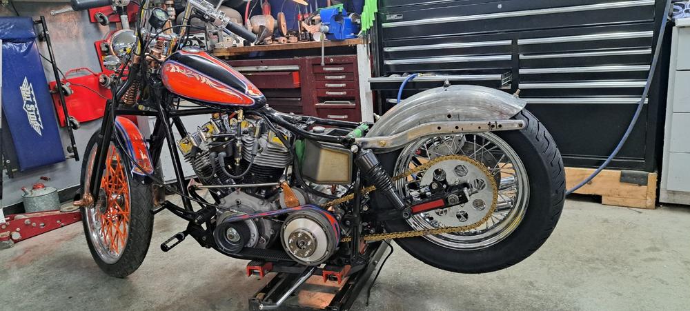 Bolt-On Horseshoe Oil Tank for 1965+ Harley Four-Speed Swingarm Frames - Customer Photo From Anonymous