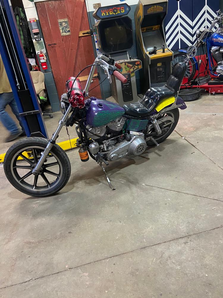 Bolt-On Horseshoe Oil Tank for 1965+ Harley Four-Speed Swingarm Frames - Customer Photo From Dwayne