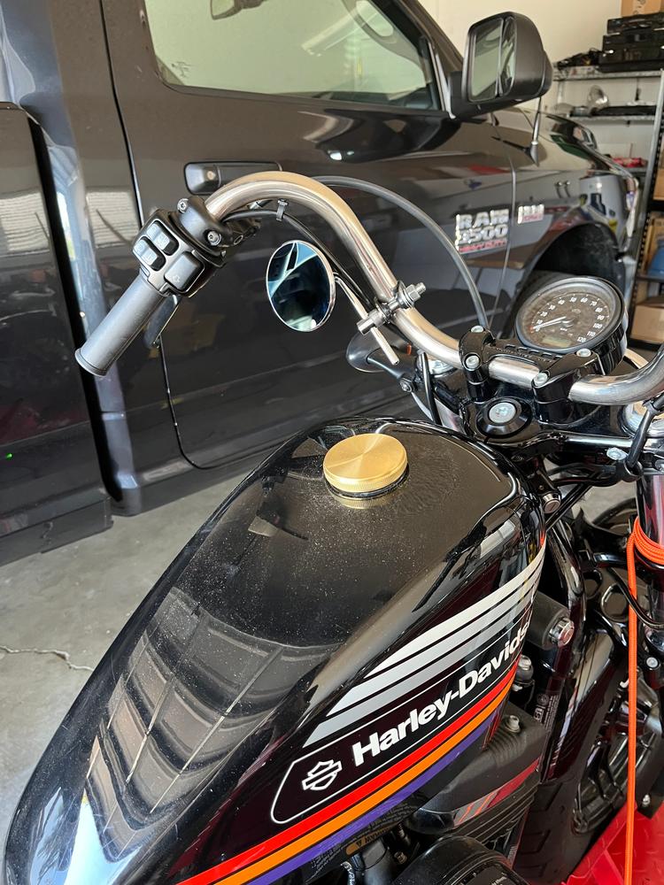 Banded Screw-In Gas Cap for Harley-Davidson 1996 & later - Brass - Customer Photo From Oldwood