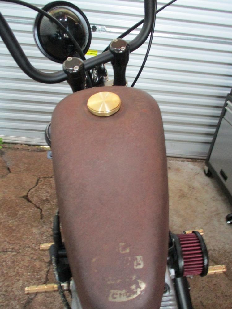 Banded Screw-In Gas Cap for Harley-Davidson 1996 & later - Brass - Customer Photo From Jason Haigh (v8ja-62)