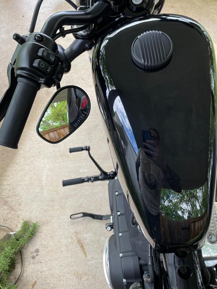 NOS OEM HARLEY DAVIDSON 3.5 GAL 丸く 左側ガスタンク